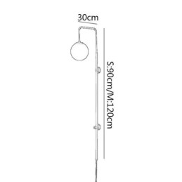 Moderne Globeformet Vegglampe I Børstet Gullfarget Glass