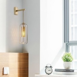 Nordisk Messingvegglampe Med Indre Hul Sylinderlampeskjerm I Glass