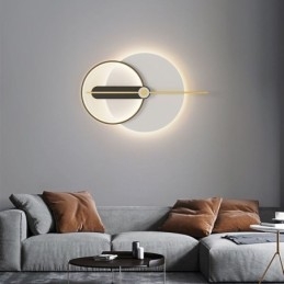 Vegglampe I Smijern Med Peker