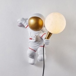 Moderne Vegglampe Kreativ Astronaut Harpiks Vegglampe For Barn