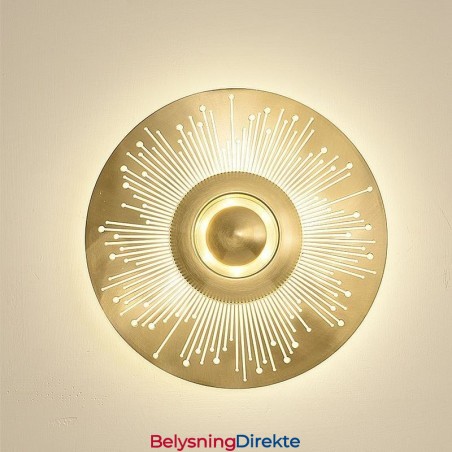 Nordisk Messingvegglampe, Hul, Rund Form, Vegglampe