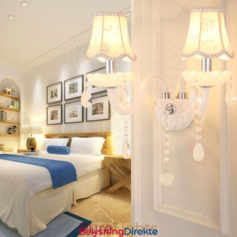 Klassisk Europeisk Stil Krystallvegglampe I Elegant Stil