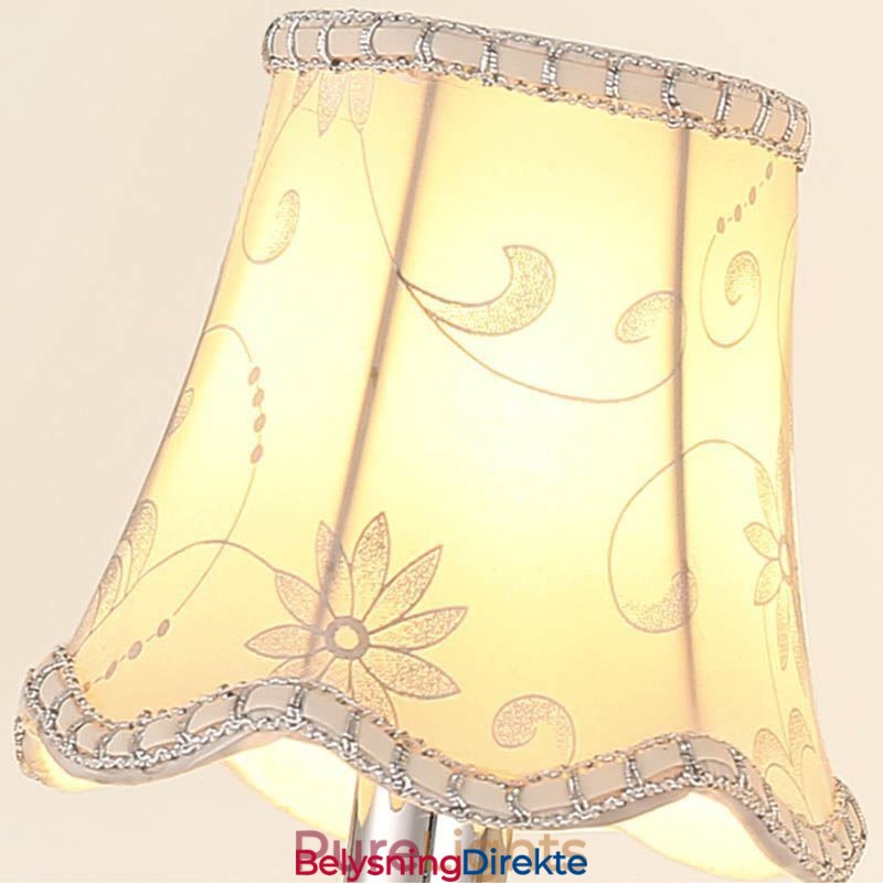 Klassisk Europeisk Stil Krystallvegglampe I Elegant Stil