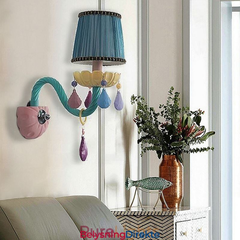 Europeisk Krystall-Vegglampe Med Macaron-Motiv