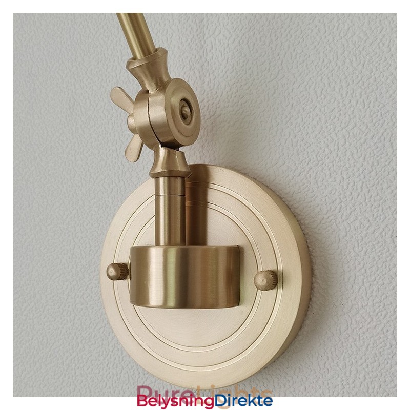 Moderne Vegglampe Med Glassskjerm