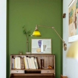 Moderne Vegglampe Med Glassskjerm