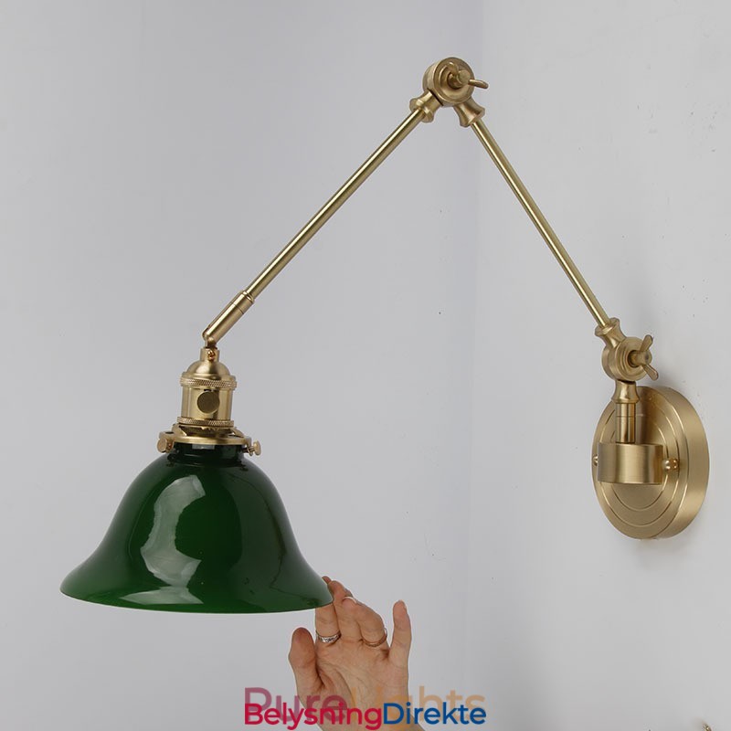 Moderne Vegglampe Med Glassskjerm