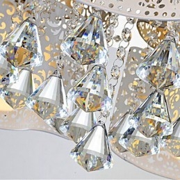 Innfelt Krystall Moderne Samtidsmetall