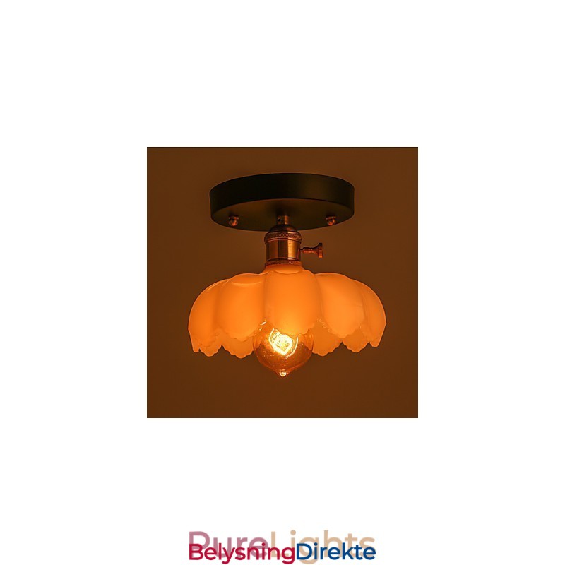 Innfelt Retrobelysning Lyser Taklampe I Glass