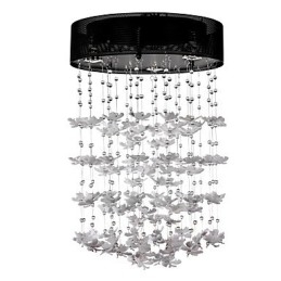 Moderne Halvinnfelt Lampe Med Sommerfuglskjerm Og 3 Lys