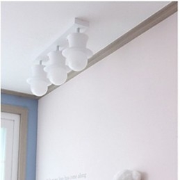 Taklampen Med Skap, Enkel Og Kreativ