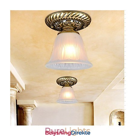 Bronse Innfelt Lampe Med Mønster I Glassskjerm Europeisk Retroklassiker