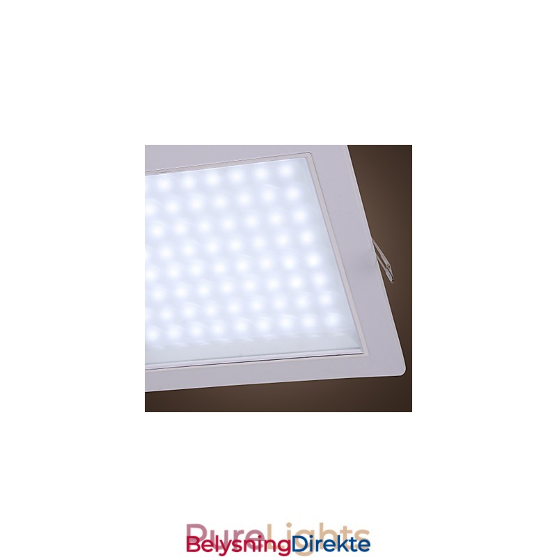 Moderne, Samtidskunstnerisk Ministil, Galvanisert Plast, Innfelt Montering