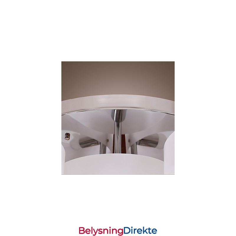 Moderne Samtidskrone I Metall Med Innfelt Montering