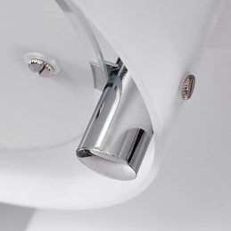 Moderne Samtidskrone I Metall Med Innfelt Montering