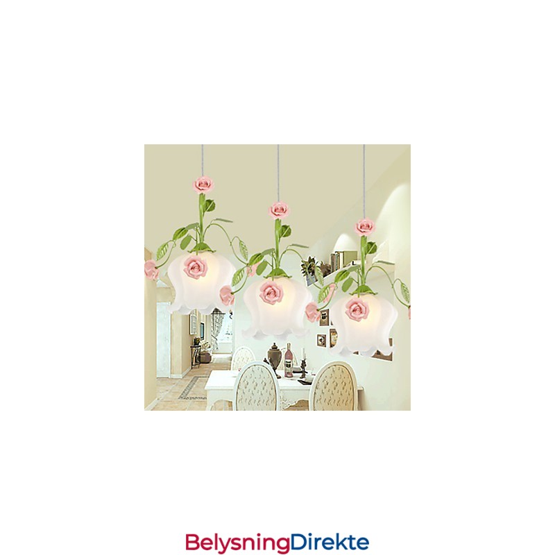 Valentinsdagshageblomster Og -Planter Absorberer Kuppellys