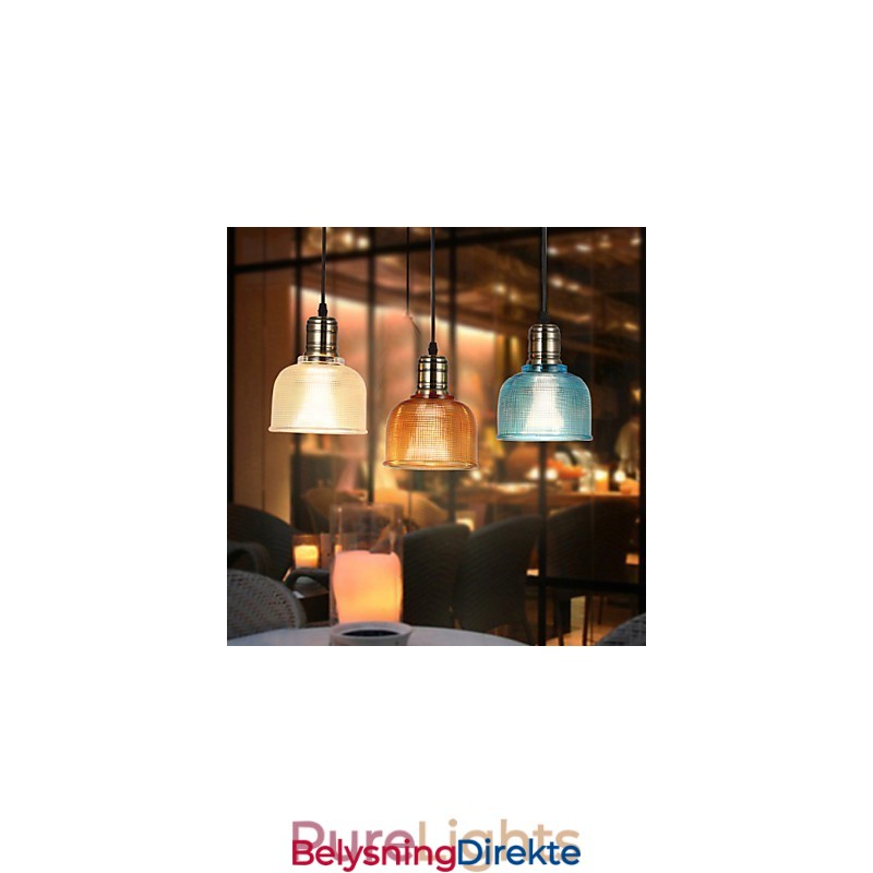 Nordisk Liten Dråpeformet Lysekrone I Farget Glass Som Gjenoppretter Gamle Skikker