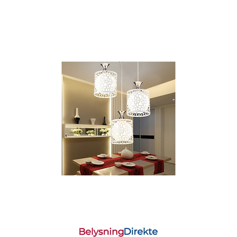 Moderne Og Kontraktsfestet Tre Kreative Krystalldråpelamper I Smijern