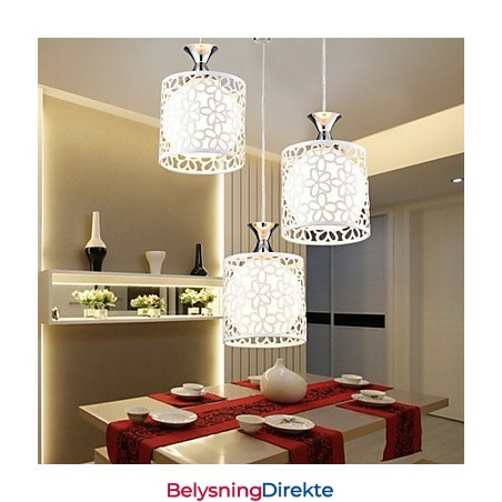 Moderne Og Kontraktsfestet Tre Kreative Krystalldråpelamper I Smijern