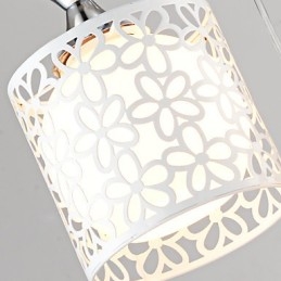 Moderne Og Kontraktsfestet Tre Kreative Krystalldråpelamper I Smijern