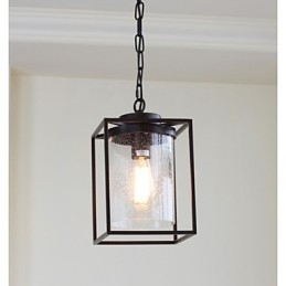 Firkantet Ramme Av Glasstaket I Nordisk Landstil