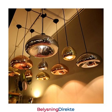 Moderne, Samtidskunstnerisk Maleri, Metallpendellampe