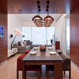 Moderne, Samtidskunstnerisk Maleri, Metallpendellampe