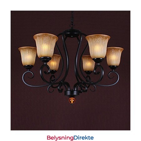 Tradisjonell Klassisk Lysekrone I Stearinlysstil