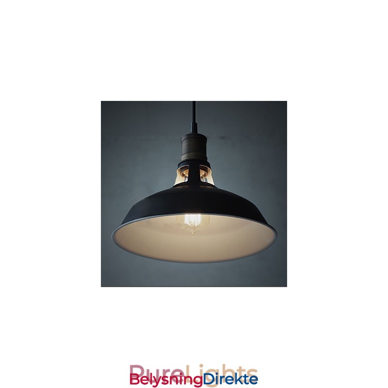 Amerikansk Vintage Smijerns Lysekrone I Kunstverk