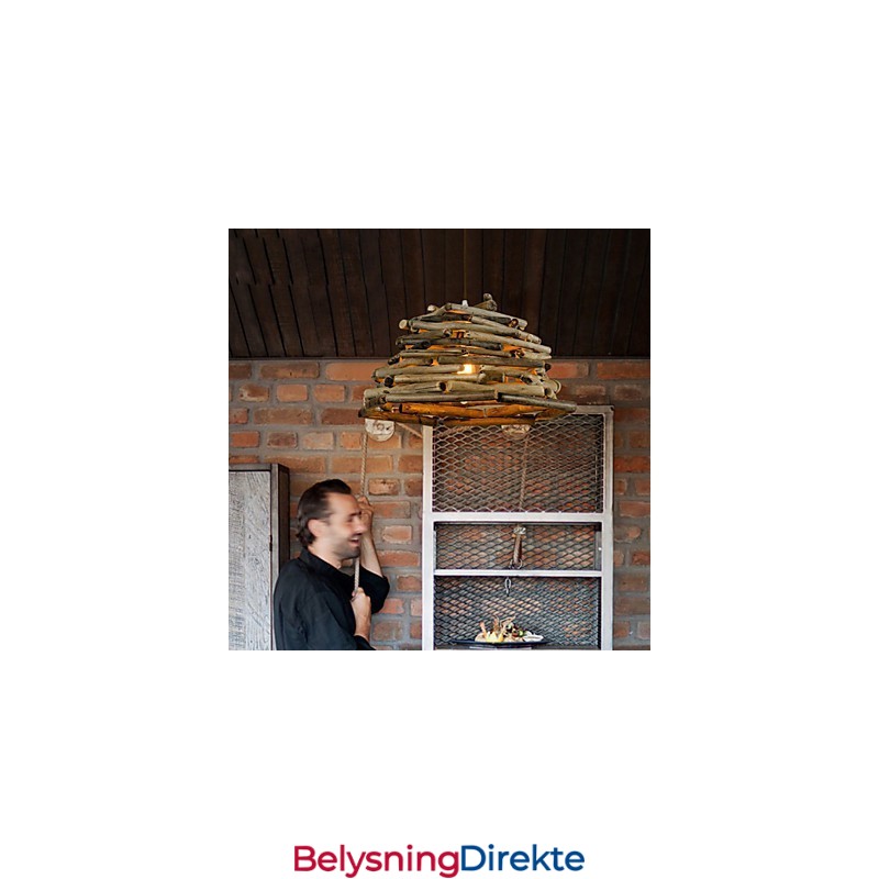 Retro Klassiske Taklamper I Tre Enkle Pendellamper Kafépendellampe