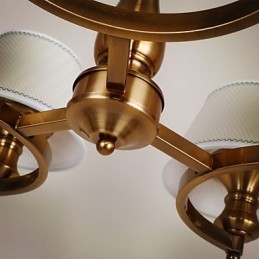 Rustikk Lysekrone I Metall I Ministil I Vintagestil I Hyttestil