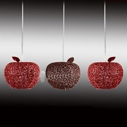 Vevd Aluminiumslysekrone Med Tre Hodelamper I Eple