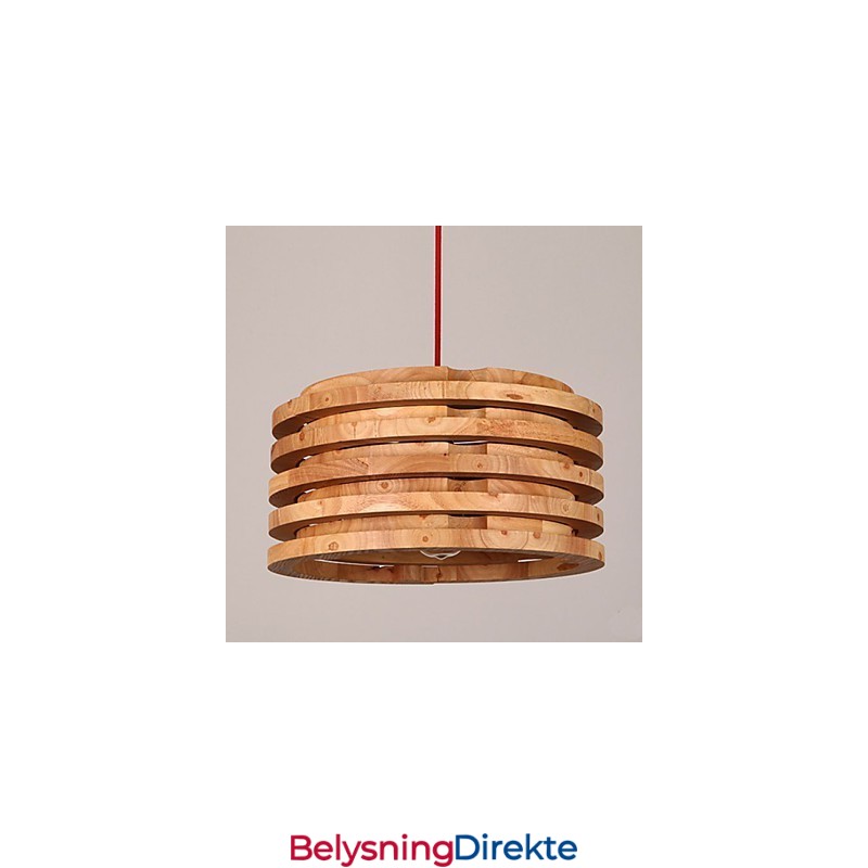 Lysekrone I Tre, Tre, Med Piletre